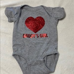 Daddy’s girl onesie for Father’s Day !